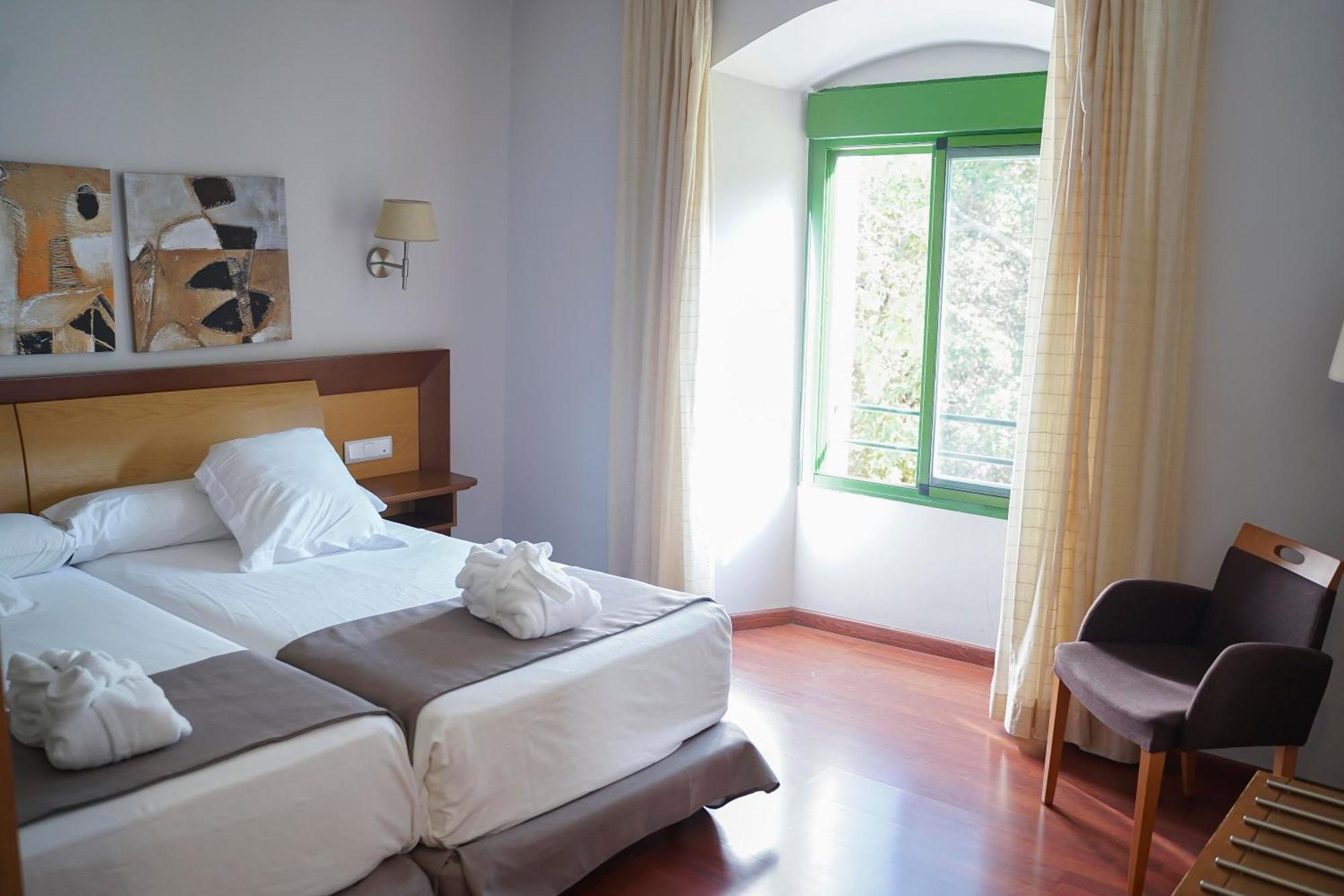 Salugral Termal Resort Hervás エクステリア 写真